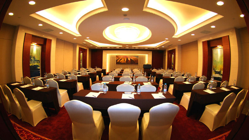 Grand Madison Shanghai Jinqiao Экстерьер фото