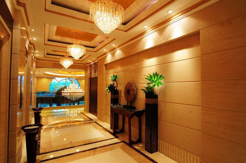 Grand Madison Shanghai Jinqiao Экстерьер фото