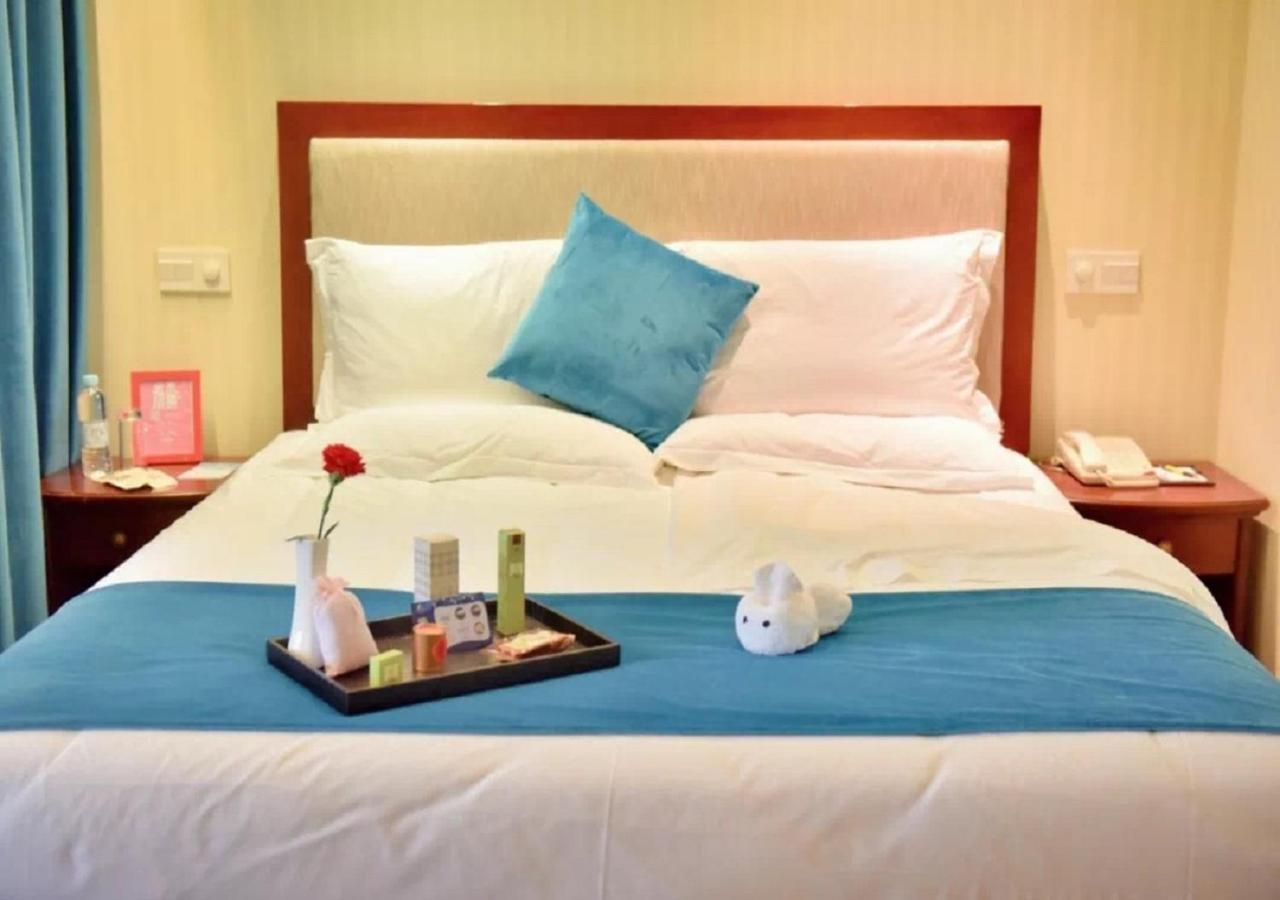 Grand Madison Shanghai Jinqiao Экстерьер фото