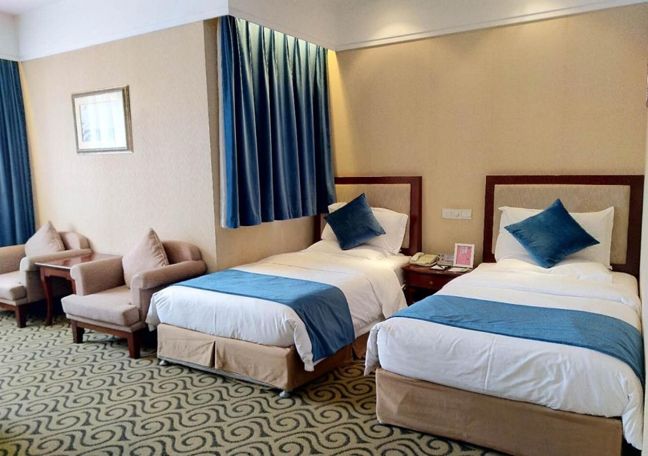 Grand Madison Shanghai Jinqiao Экстерьер фото